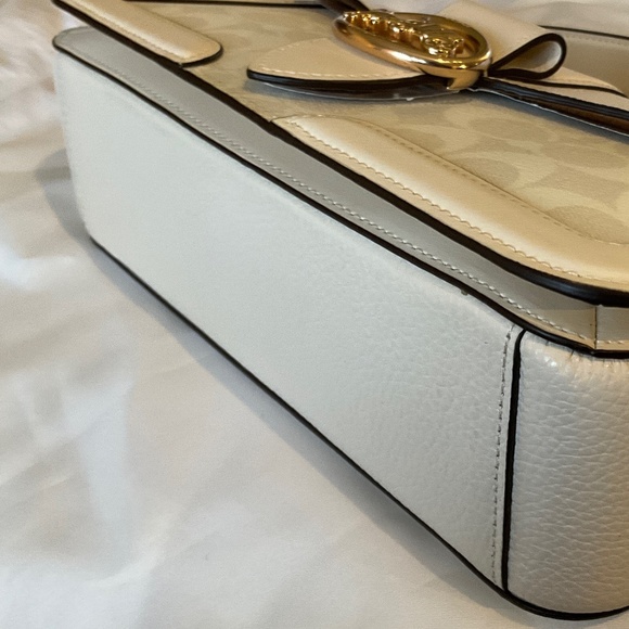 NWT COACH GEORGIE leather SHOULDER & CROSSBODY BAG Chalk Signature Canva… - Picture 5 of 9